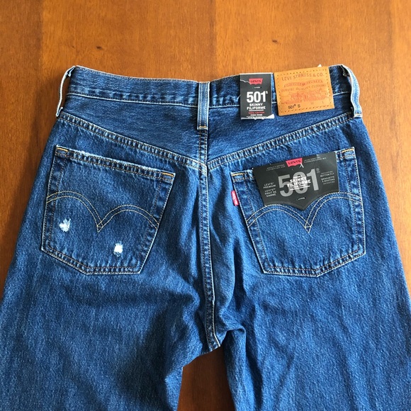 NWT 501 LEVI’S SKINNY JEANS - Picture 2 of 4
